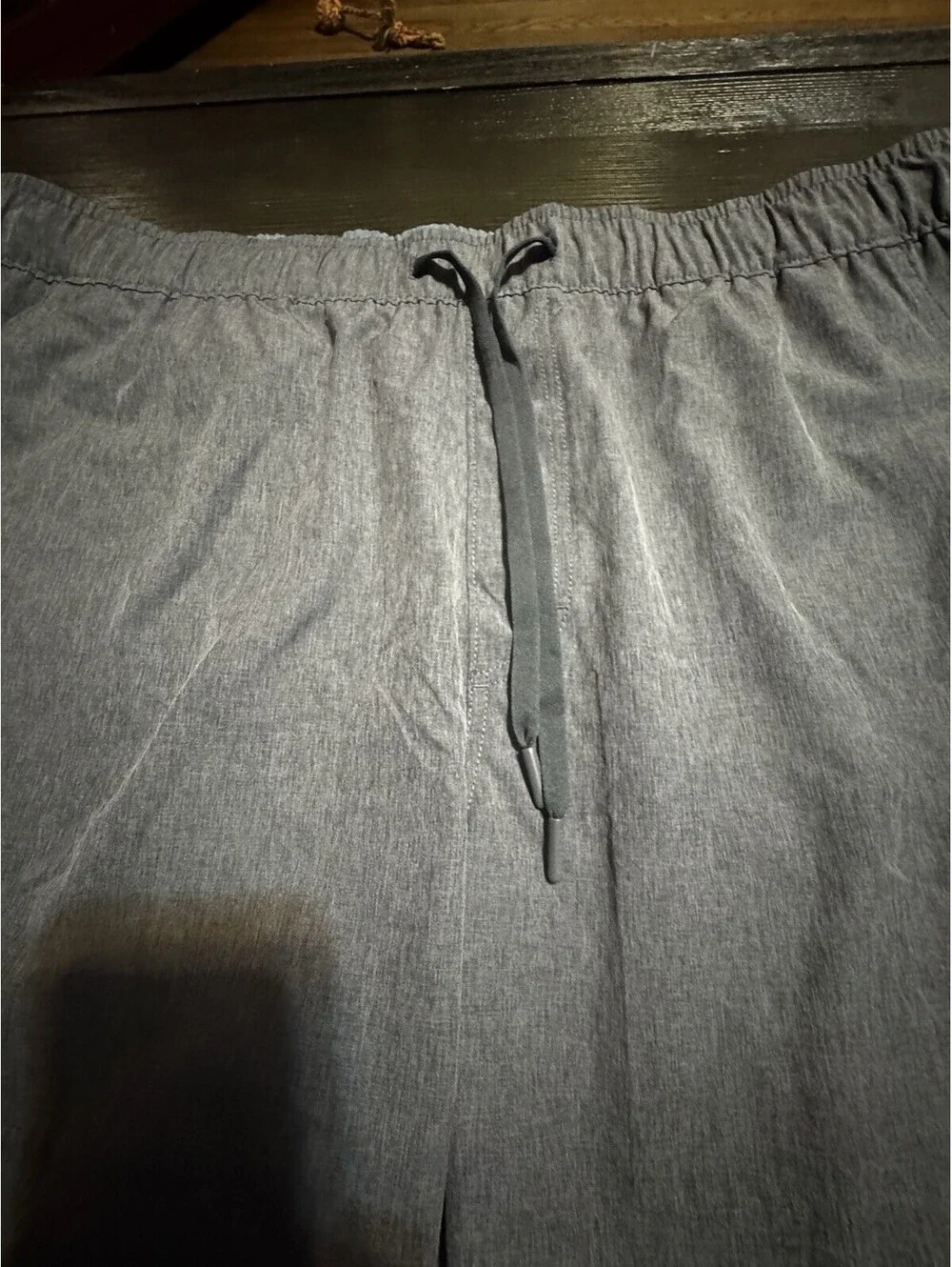 Eddie Bauer Mens Performance Shorts Gray Stretch Pull On 7” Inseam Pockets